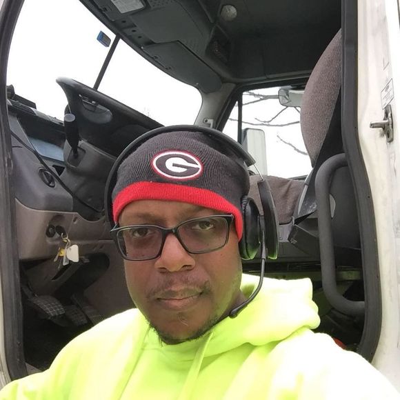 Meet your Posher, Dennis - Picture 1 of 1